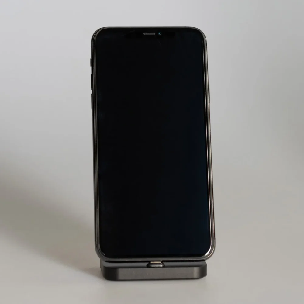 iPhone 11 Pro Max 64GB Space Gray - Image 4
